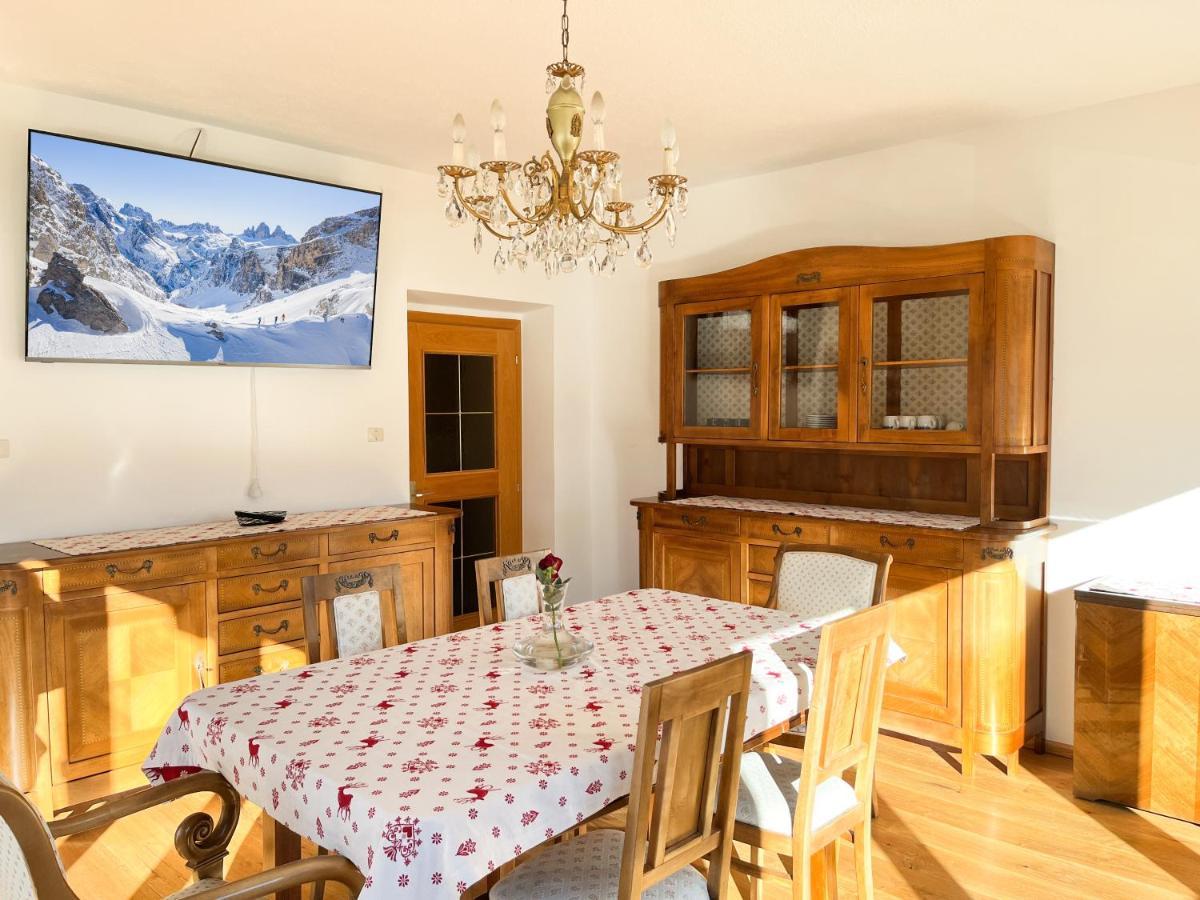 Guesthouse Rosengarten Dobbiaco Exterior photo