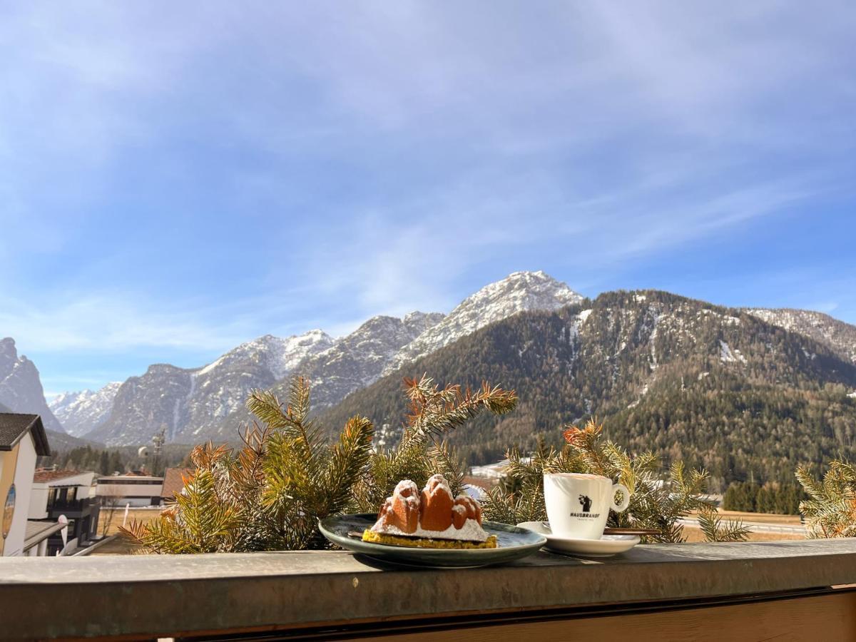 Guesthouse Rosengarten Dobbiaco Exterior photo