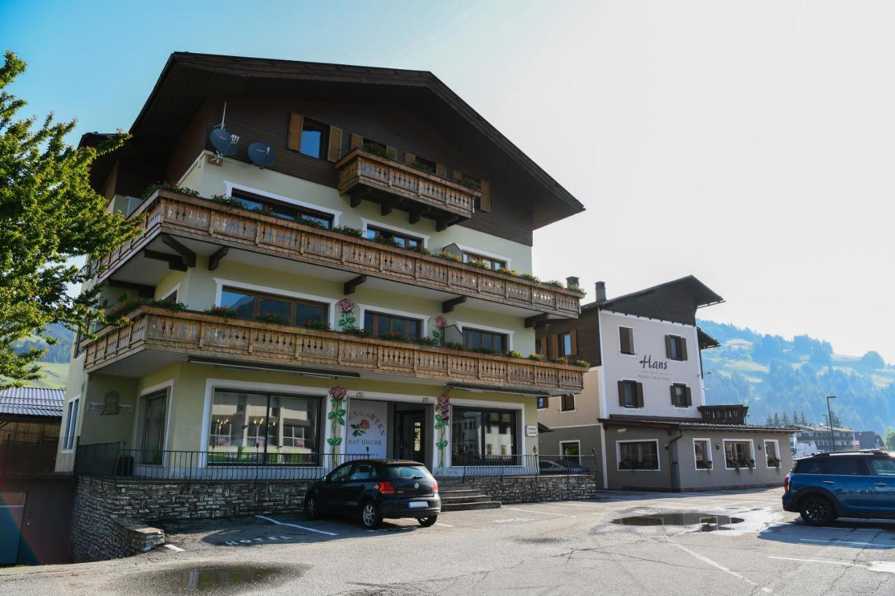 Guesthouse Rosengarten Dobbiaco Exterior photo