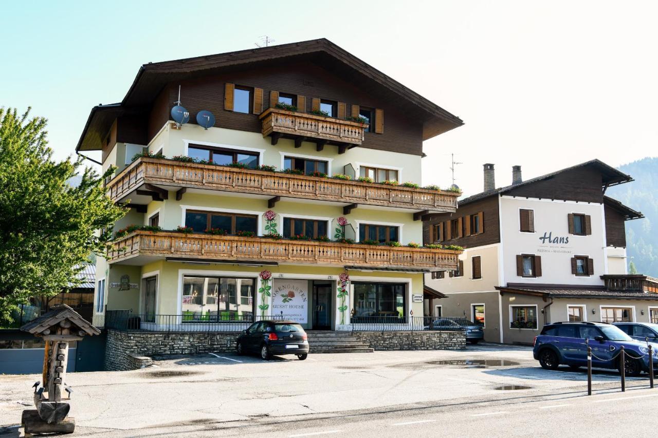 Guesthouse Rosengarten Dobbiaco Exterior photo